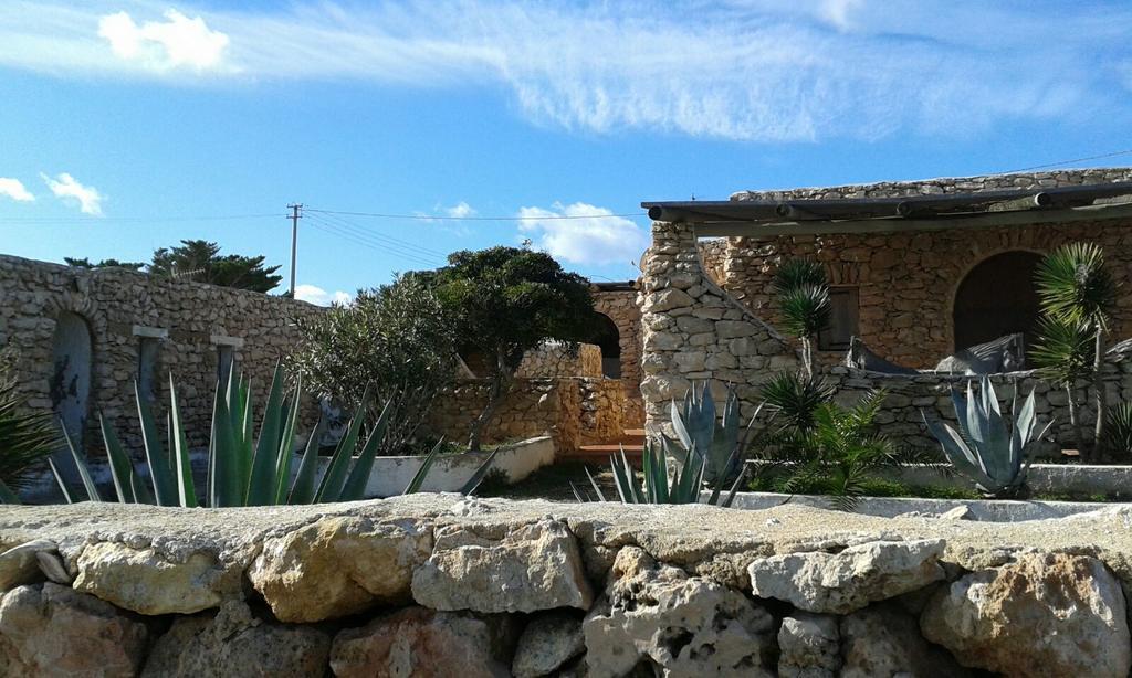 I Dammusi Di Pippo Apartamento Lampedusa Exterior foto