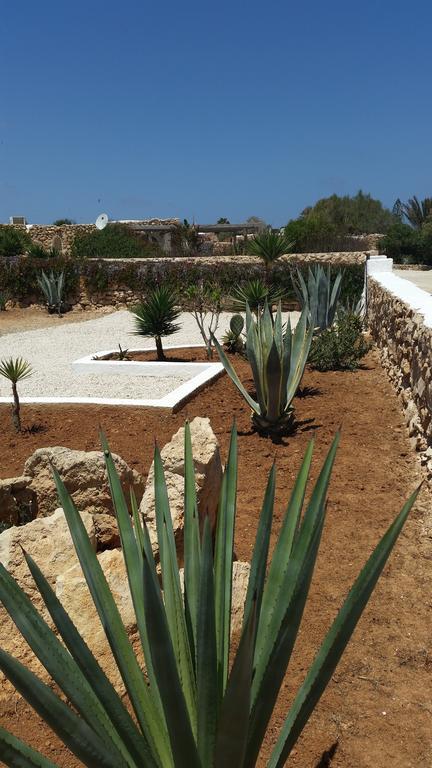 I Dammusi Di Pippo Apartamento Lampedusa Exterior foto