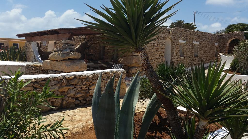 I Dammusi Di Pippo Apartamento Lampedusa Exterior foto